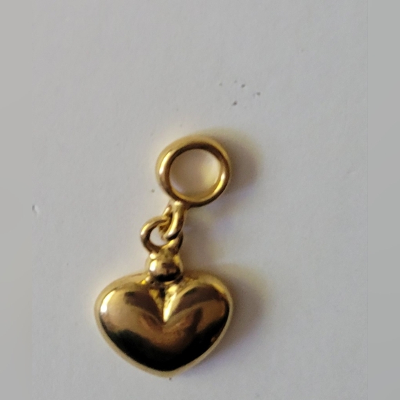 Goldtone heart charm - Picture 2 of 5